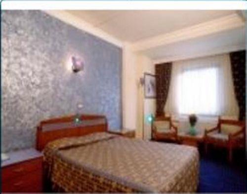 Hisar Hotel İzmir Bilik gambar